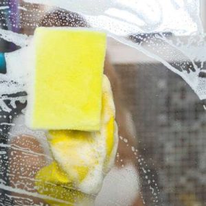 clean shower glass in sydney